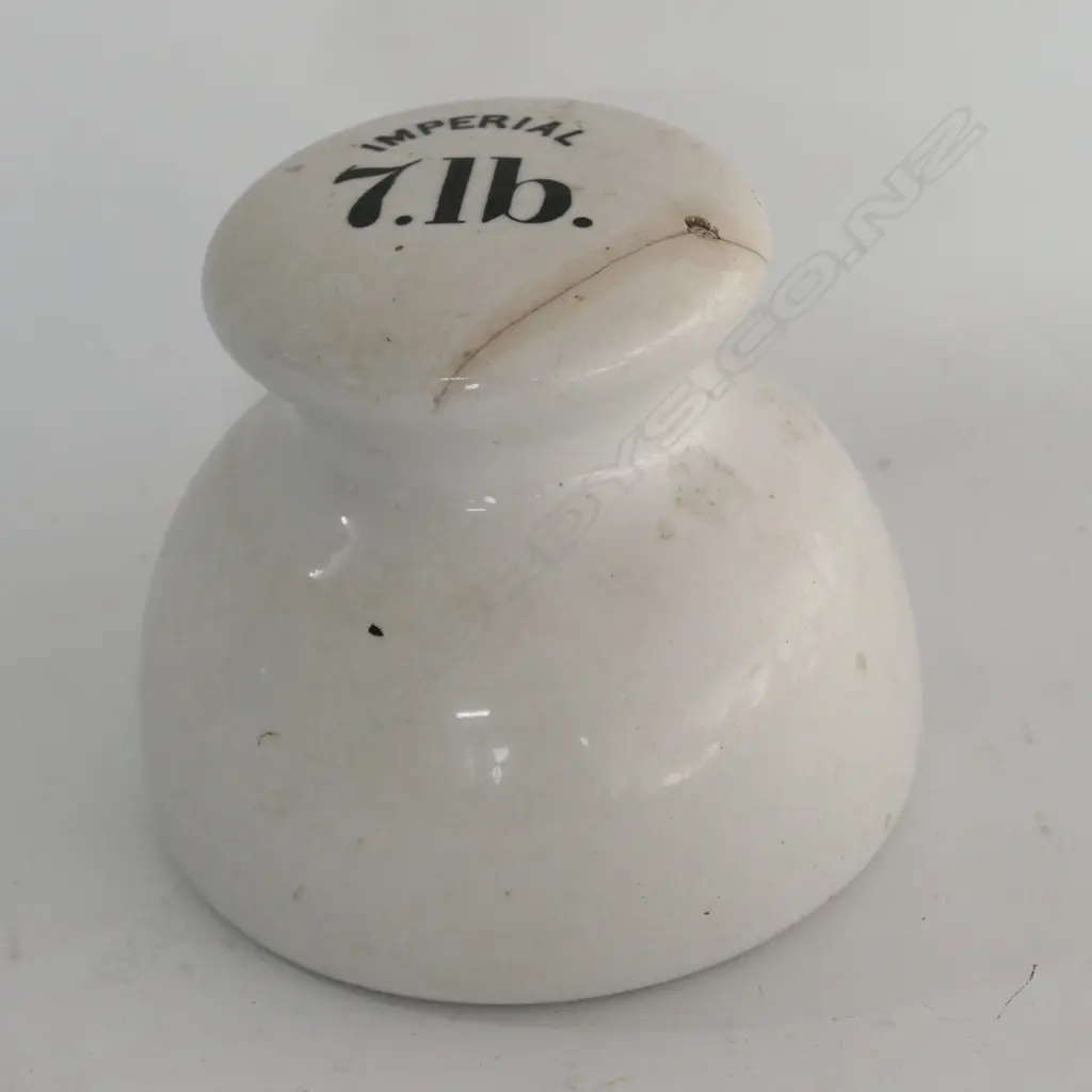 IMPERIAL’ 7LB WEIGHT, WHITE GLAZED PORCELAIN WITH LEAD INSERT, Dia.145mm Image 1++